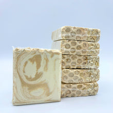Load image into Gallery viewer, Oatmeal Milk and Honey Bath and body soap bar
